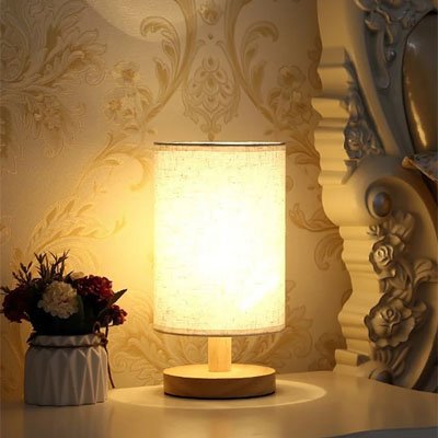 Lampe de table en bois