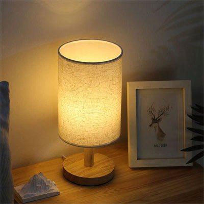 Lampe de table en bois