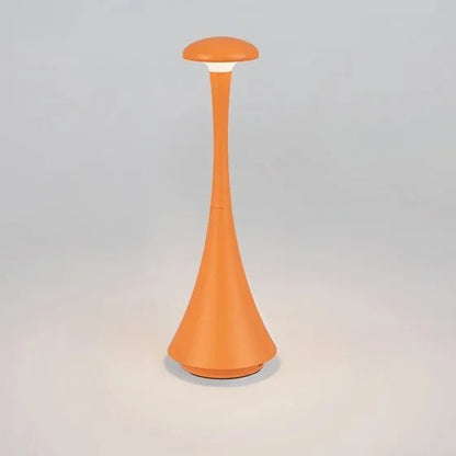 lampe champignon orange moderne sur un fond uni